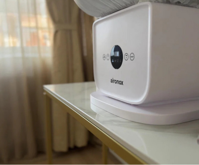 Пристрій для розглажування одягу Automatic Ironing Machine
